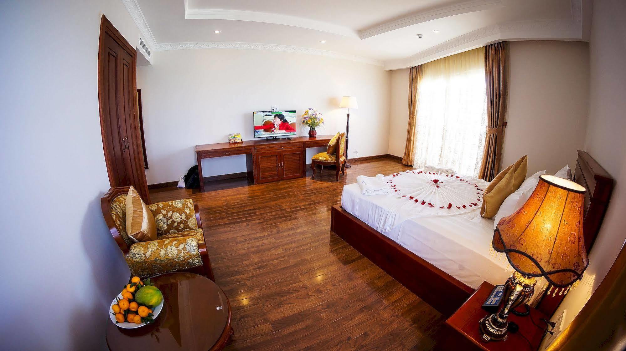 Nha Trang Palace Hotel Eksteriør bilde